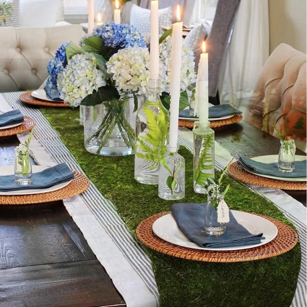 DECOR | dried moss table runner